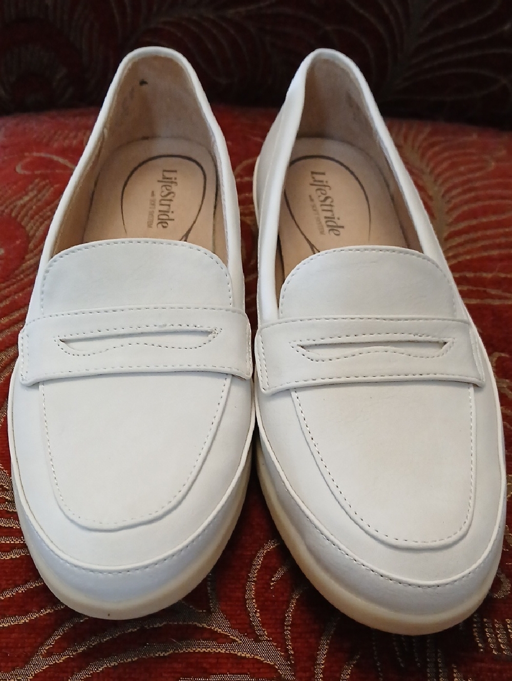 Life Stride White Classic Penny Loafers 7.5